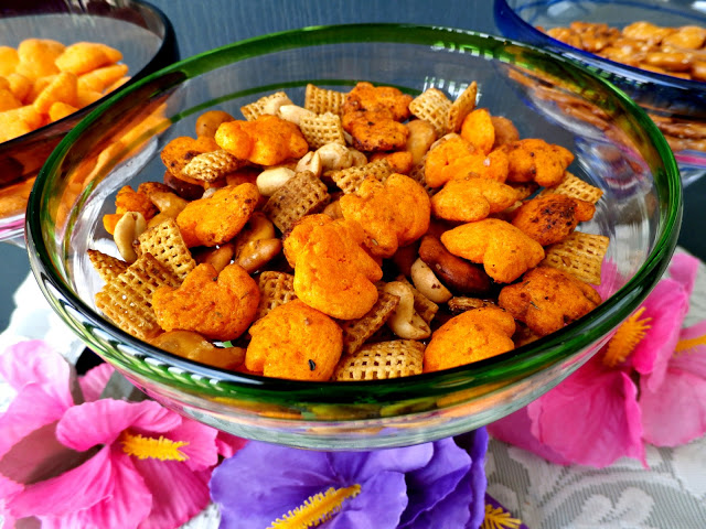 A Toasted Snack Mix recipe that's lower in sodium #SoFab