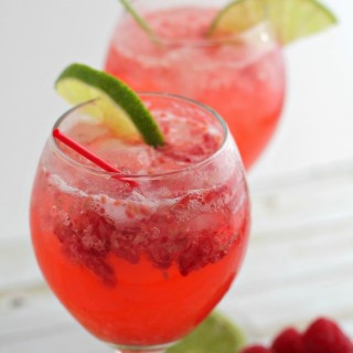 Raspberry Limeade Gin Fizz Cocktail #21+ #SoFab #ad