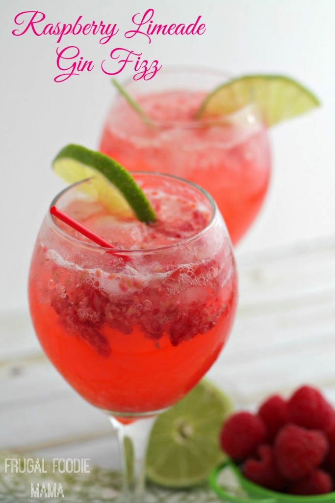 Raspberry Limeade Gin Fizz Cocktail #21+ #SoFab #ad