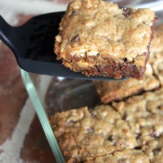 Double chocolate toffee blondies are loaded with toffee, semisweet chocolate, and white chocolate! SO good.