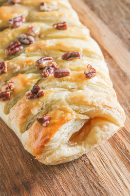 Cran-Apple Crisp Pastry Braid Recipe