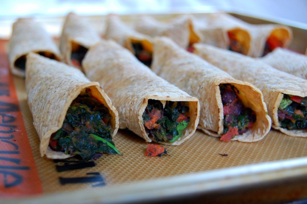 Black-Bean-and-Spinach-Baked-Taquitos-1024x680