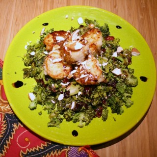 healthy recipe,Seared Scallops on a Broccoli Salad with a Balsamic Reduction