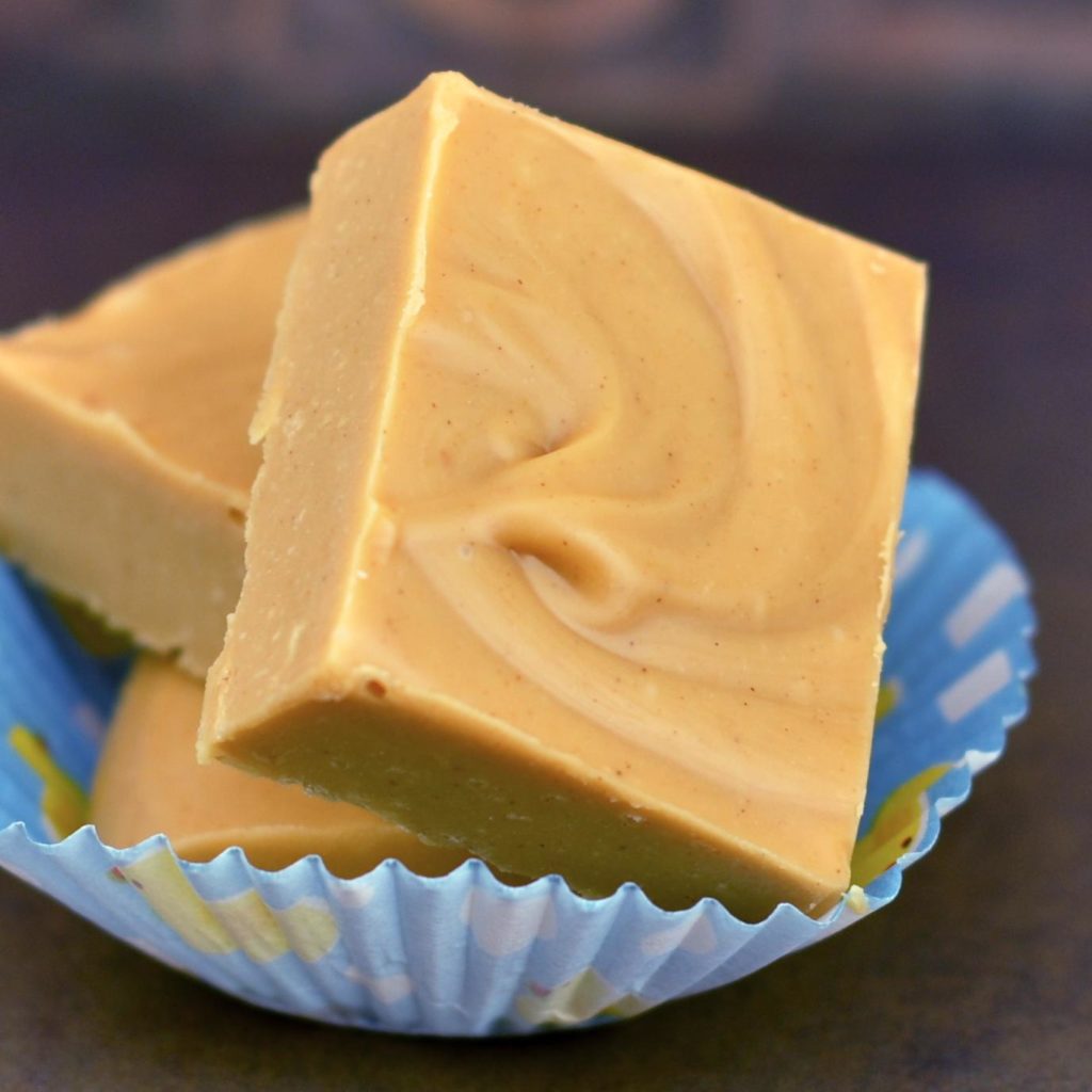 5 Simple Two Ingredient Dessert Recipes - Peanut Butter Fudge