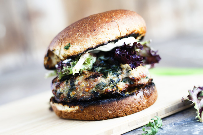 Spinach and Feta Grilled Turkey Burgers