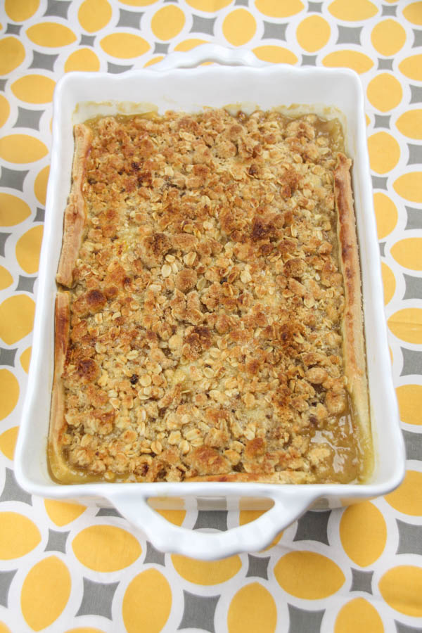 Peach, Pear, And Apple Cobbler with Oatmeal Crumble