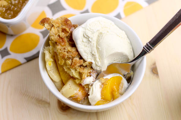 Peach, Pear and Apple Cobbler with Oatmeal Crumble