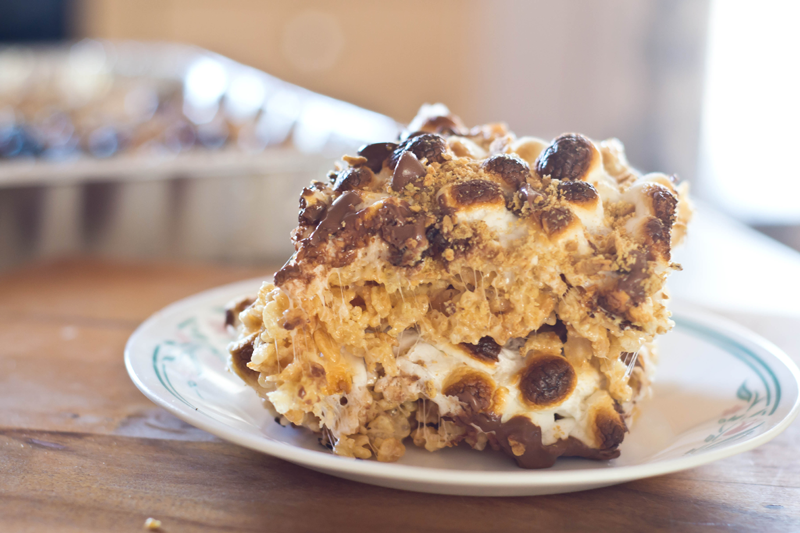 s'mores cereal bars012