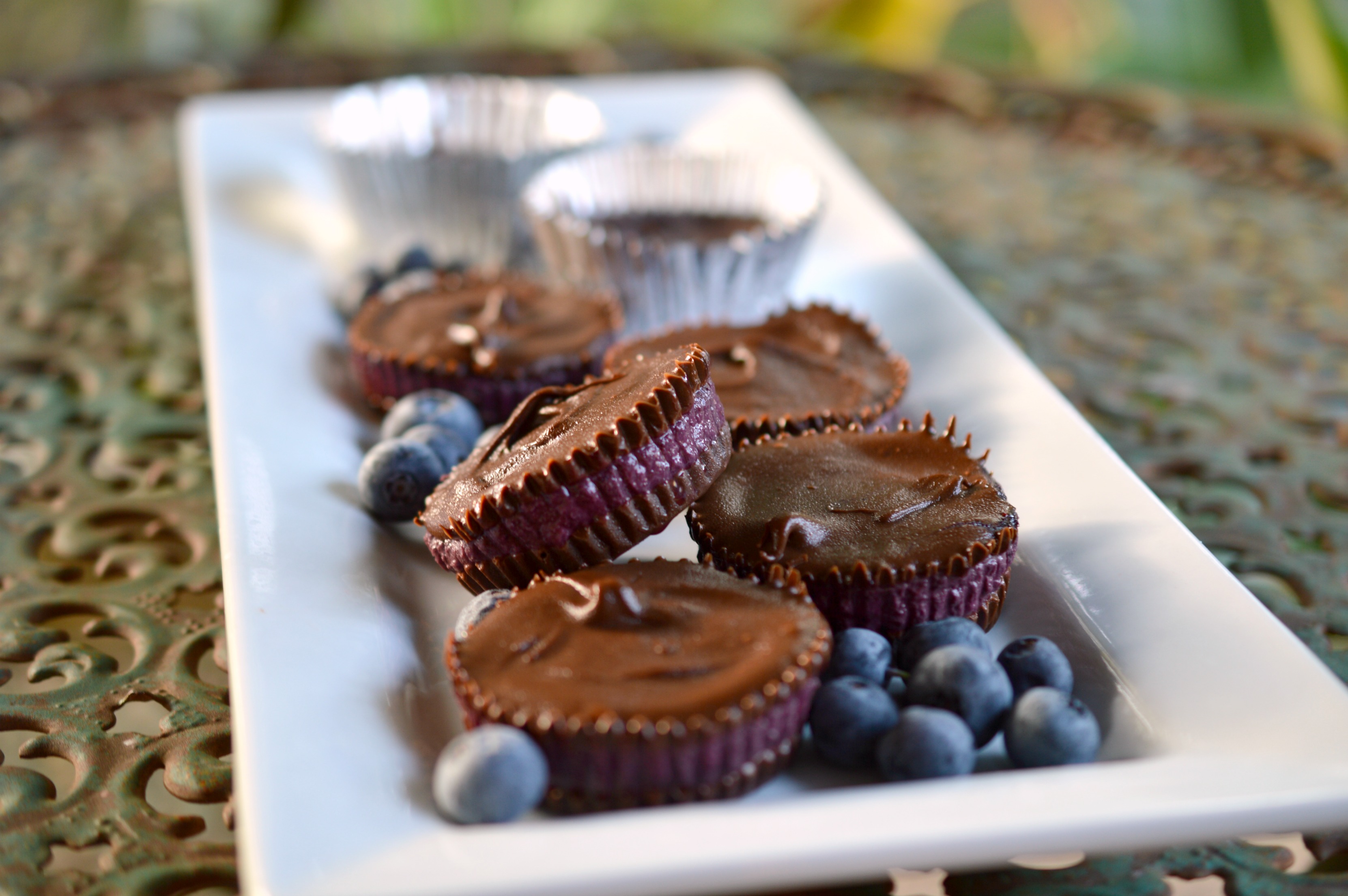blueberry coconut chocolate cups