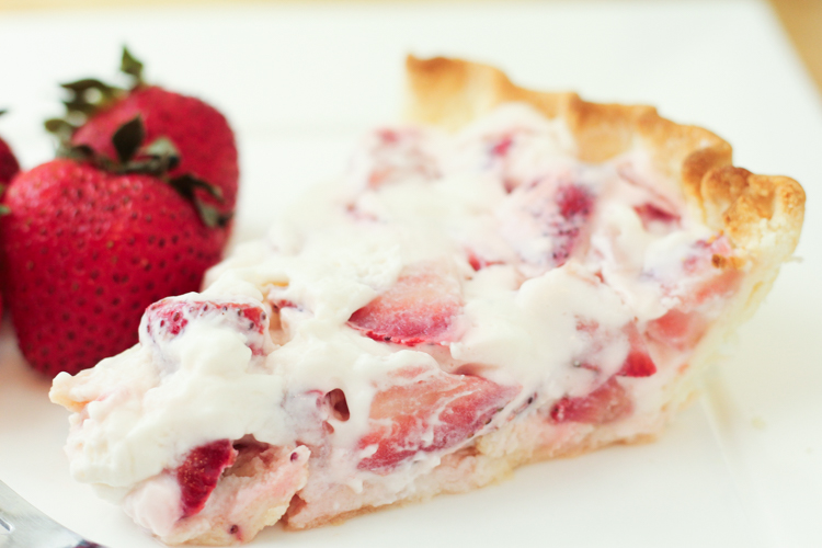 Strawberry Marshmallow Pie