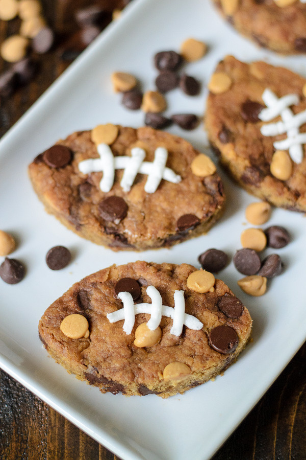 5 Football Shaped Appetizers That Are Perfect For This Football Season