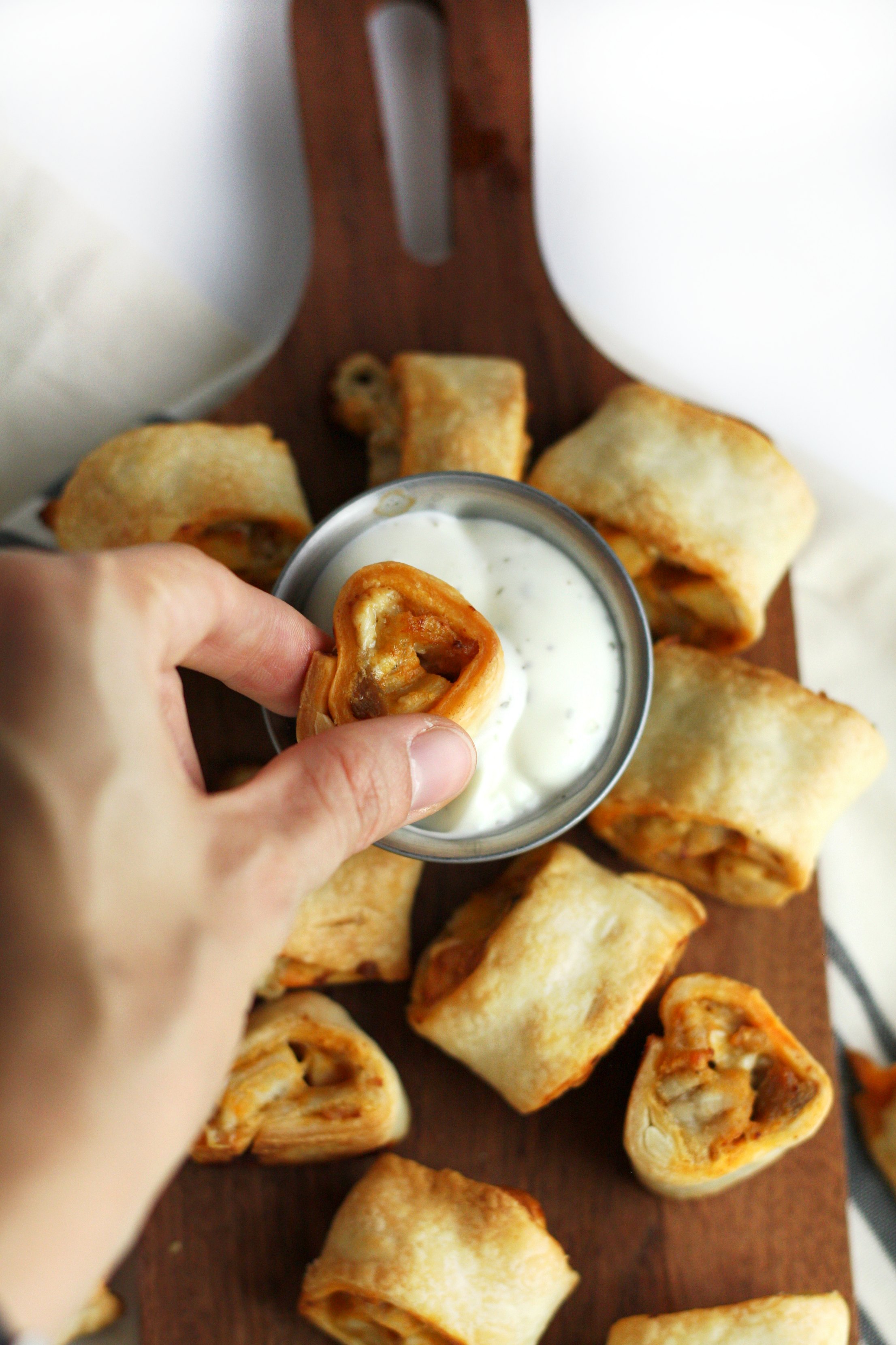 These flavorful Buffalo Chicken Blue Cheese Bites are the perfect party appetizer for entertaining. Whether you’re hosting a tailgate party or happy hour at home, these budget-friendly small bites need to be on the menu.