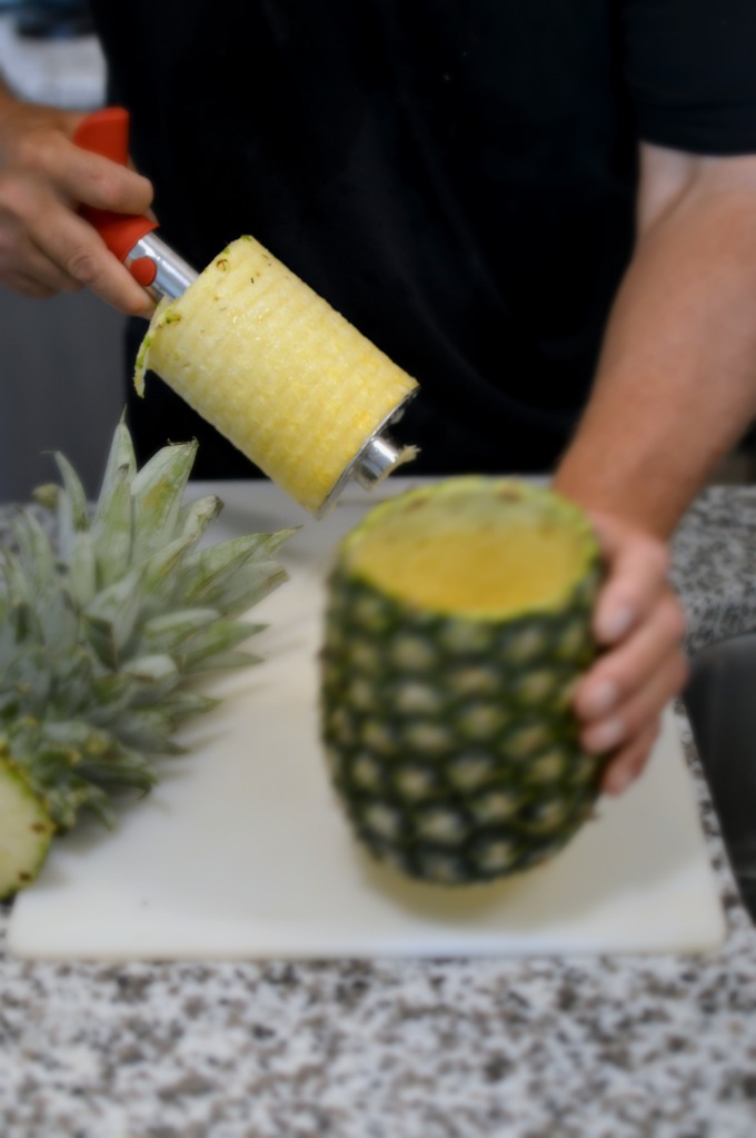 pineapple-corer-slicer-peeler2