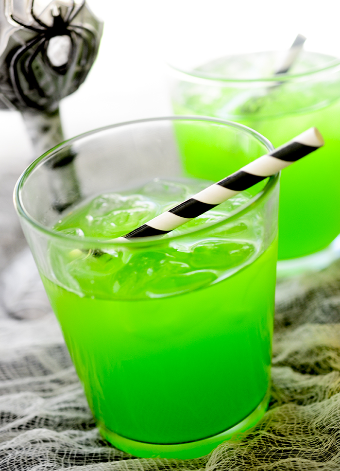 5 Spooky Halloween Cocktail Recipes Perfect For Your Party