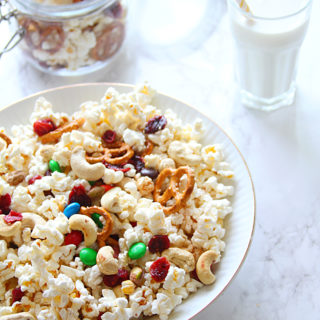 Kiddie-Made Popcorn Trail Mix