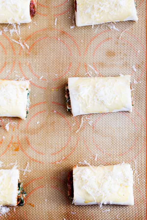 Flaky and cheesy, Cheese and Pepperoni Pizza Hand Rolls should be the next thing you make.