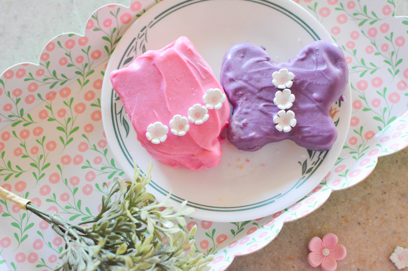 These simple, crafty Miniature Easter Cakes made with store-bought pound cake are the perfect size for small hands to decorate.