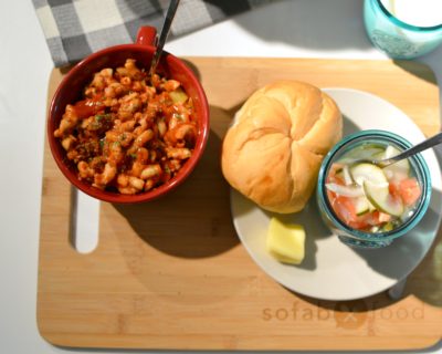Satisfy your hunger with this easy, inexpensive, and satisfying One Pot American Goulash Recipe. This comfort food is one the whole family is sure to love!