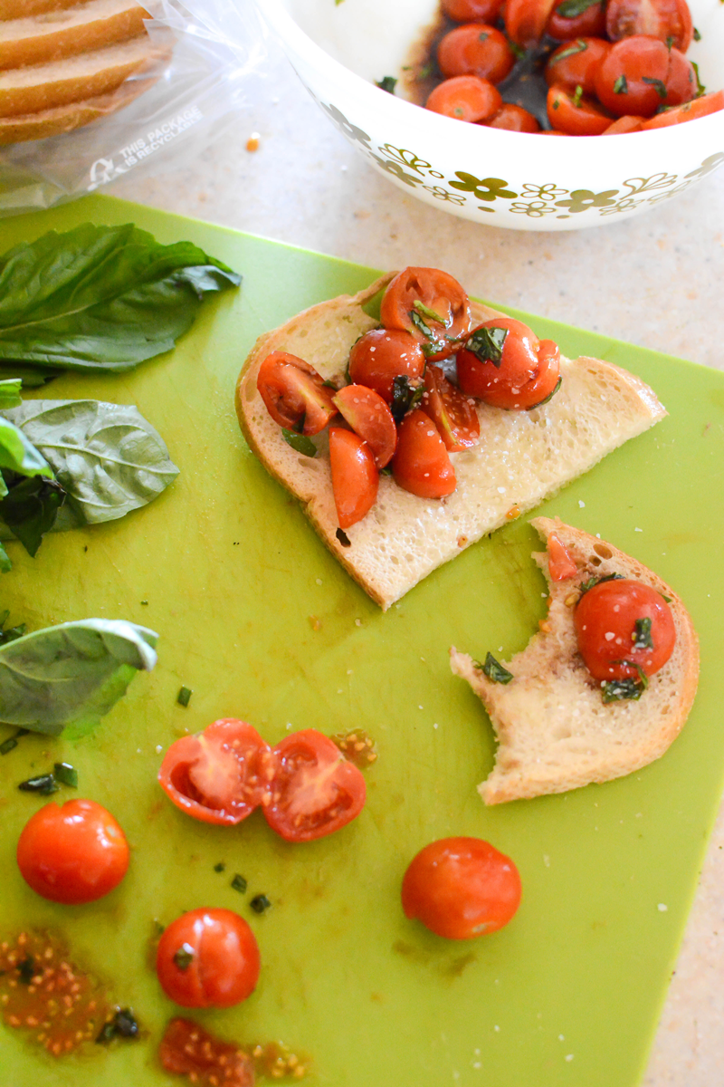 Get the most of your spring bounty when you make this Farmers Market Bruschetta Toast recipe with fresh tomatoes, fragrant basil, and a splash of oil and vinegar. The perfect springtime appetizer!