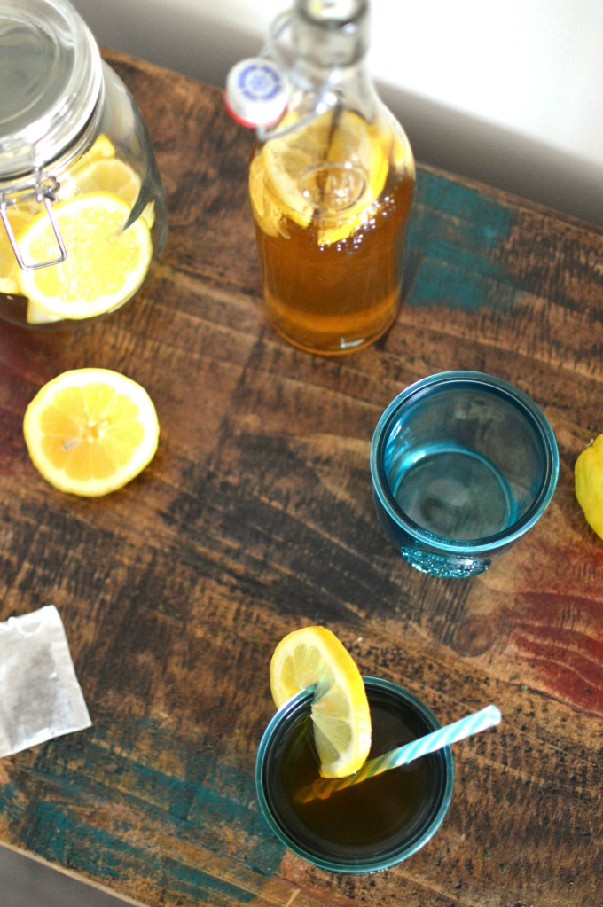 You will be amazed at the results of the life-altering Belly Blasting Detox Lemonade. Made with green tea and inspired by Dr. Oz, this drink is a super way to get a natural caffeine fix plus that energy you may be lacking.