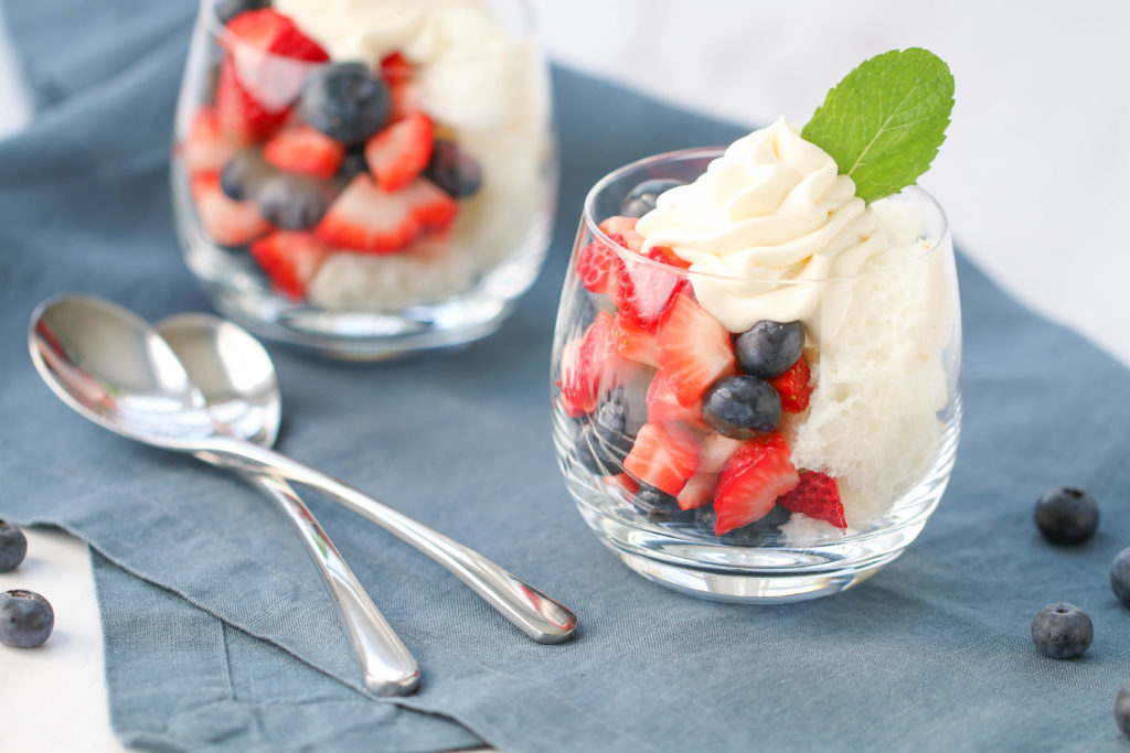 Honor our nation's heroes with five patriotic Memorial Day Desserts this year; festive, delicious recipes perfect for an outdoor gathering.