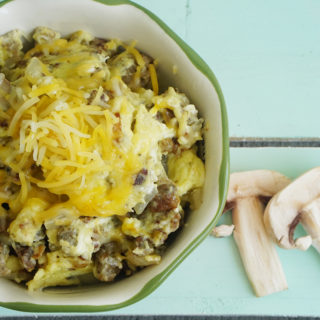 This Meaty Breakfast Bowl recipe has room for customization and gives you the freedom to add in your own seasonal vegetables. It's a wonderful recipe for dad this Father's Day!