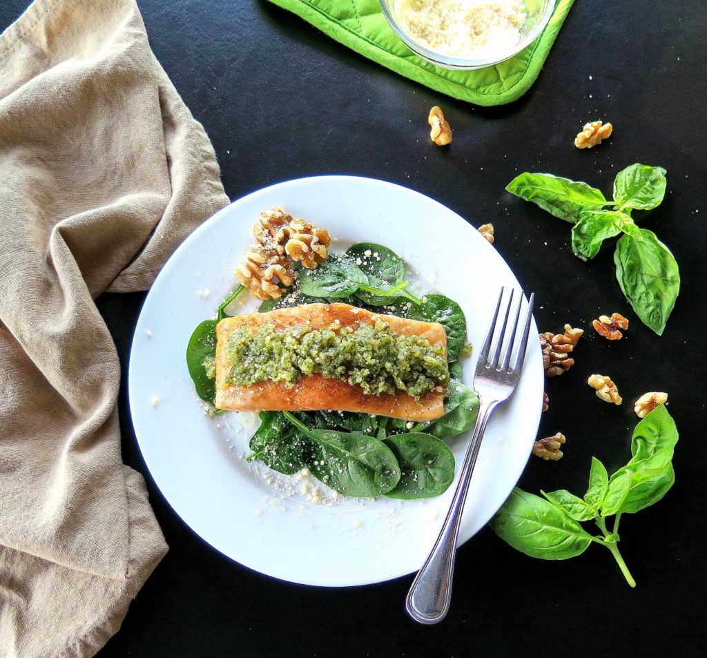 Heart healthy salmon gets a seasonal makeover with these five simple Healthy Salmon Recipes for summer; recipes incorporate plenty of bright, fresh flavors.