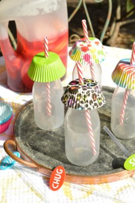 It doesn't matter if you are throwing a party to catch that someone special's eye or aiming to impress your favorite guests, these five easy Summer Entertaining Hacks are just what you need to be the ultimate host this summer.