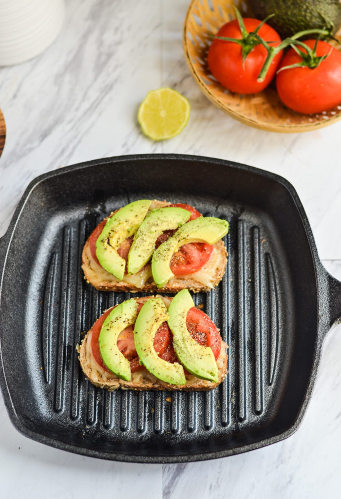 Who says grilled cheese sandwiches are just for kids? Give your childhood favorite a grownup makeover with this healthier classic. This Avocado Tomato Grilled Cheese is exactly what you need to satisfy your comfort food cravings!