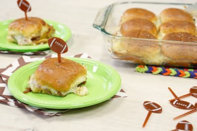 Everyone will be cheering for the one who serves these Game Day Hawaiian Pizza Sliders at half-time! Is it a pizza? Is it a sandwich? Who cares? Either way, this is the ultimate tailgate appetizer!