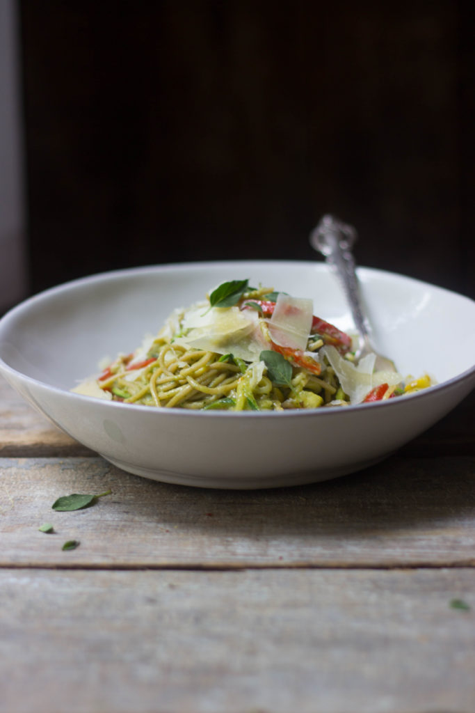 Give your favorite pasta dish a healthy makeover when you prepare this Avocado Alfredo Zoodle Primavera recipe with zucchini noodles, broccoli, cherry tomatoes, bell peppers, and summer squash all smothered in a creamy Avocado Alfredo Sauce. Grab the recipe card or watch the video!