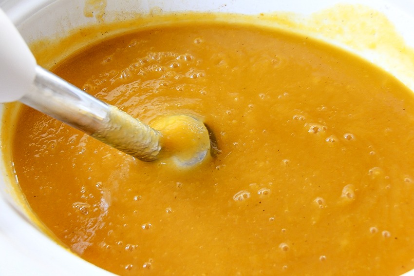 Grab an easy bowl of comfort at the end of a long day with this 5-Ingredient Butternut Squash Soup. Simmered throughout the day in your slow cooker, your house will smell like the flavors of fall and your stomach will thank you!