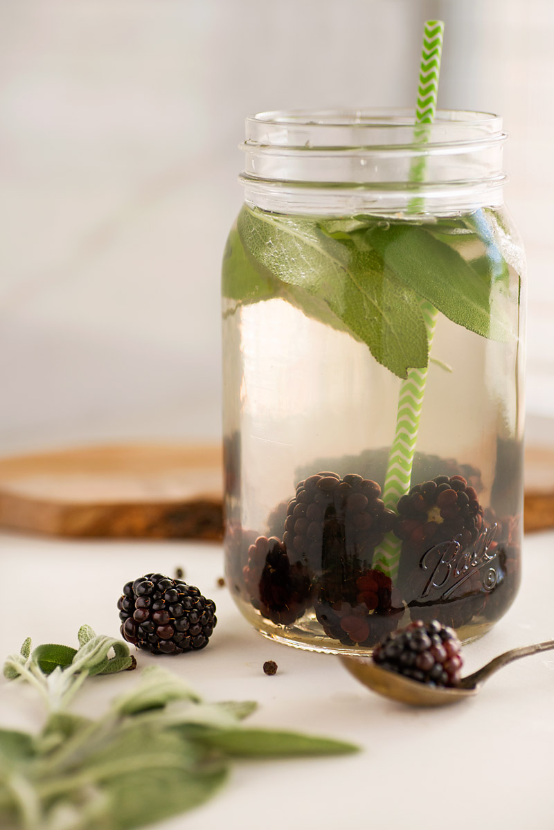 Reap the health benefits of tasty Detox Water 4 Ways. Read on to find out why you need Citrus Energy, Blackberry Digest, Lemonade Hydration, and Pear Vigor detox drinks in your life!