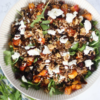 This Beetroot, Squash, and Farro Salad will be your new go-to winter salad recipe! Made with beautiful, clean, and fresh produce, this salad is hearty, healthy, easy to make, and perfect for the chilly season.