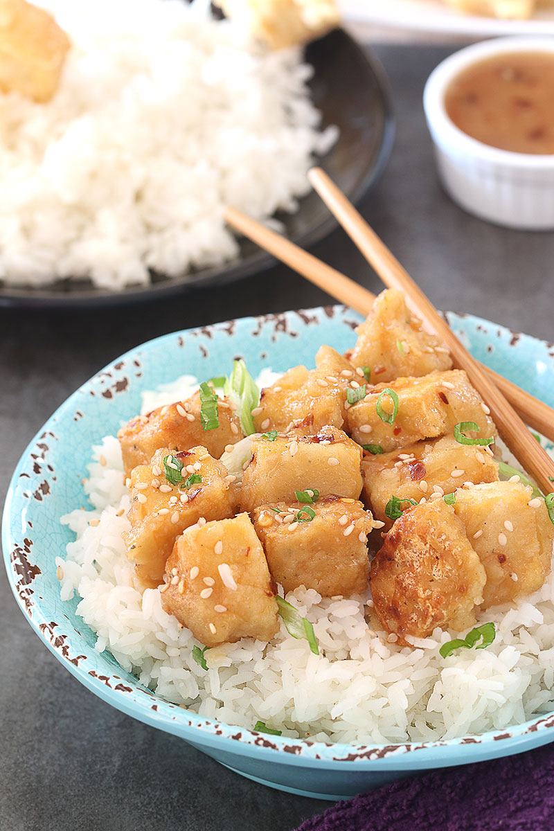 This Crispy Sweet Sour Tofu recipe is a satisfying 30-minute meal filled with sweet and sour Chinese flavors. This vegan recipe is the answer to the every day dinner challenge. A healthy weeknight dinner that everyone will love!