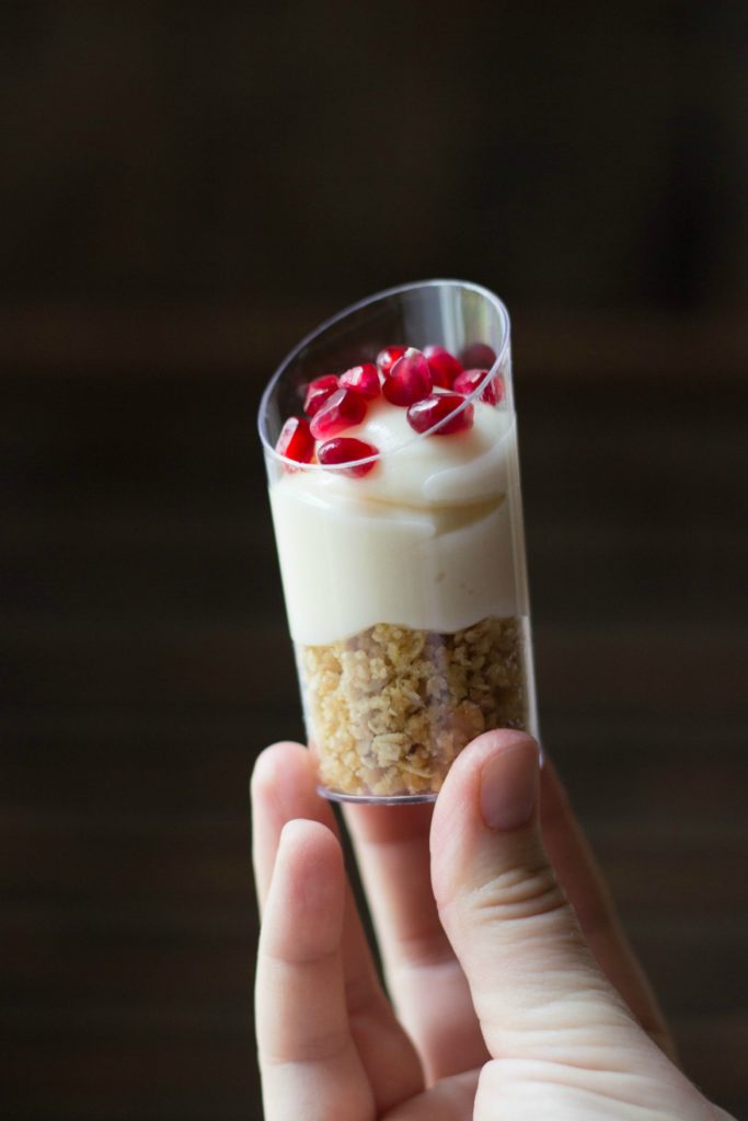 The weather is cold and pomegranates are in season. Let's celebrate with these Pomegranate Mini No-Bake Cheesecakes! This simple mini dessert recipe only takes 15 minutes to prepare so it's perfect for entertaining.