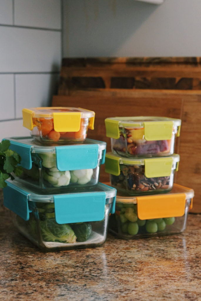 Learn how to reduce food waste with these five simple kitchen hacks. These money-saving tips will help you with your weekly meal prep and show you how to preserve produce for maximum freshness!