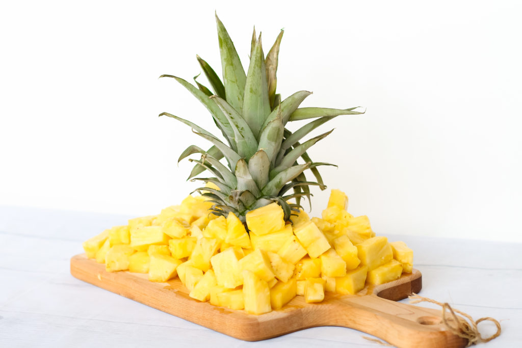 Warm weather is the time for outdoor entertaining and you need the perfect party foods. Head to your local farmers market, pick up a pineapple, and learn how to effortlessly cut and serve fresh pineapple to impress your party guests!