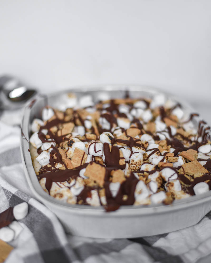 When you think summer dessert, you naturally think ice cream or s'mores. Get the best of both worlds with this simple classic dessert recipe for No-Churn S'mores Ice Cream. Perfect for outdoor entertaining and no campfire required!