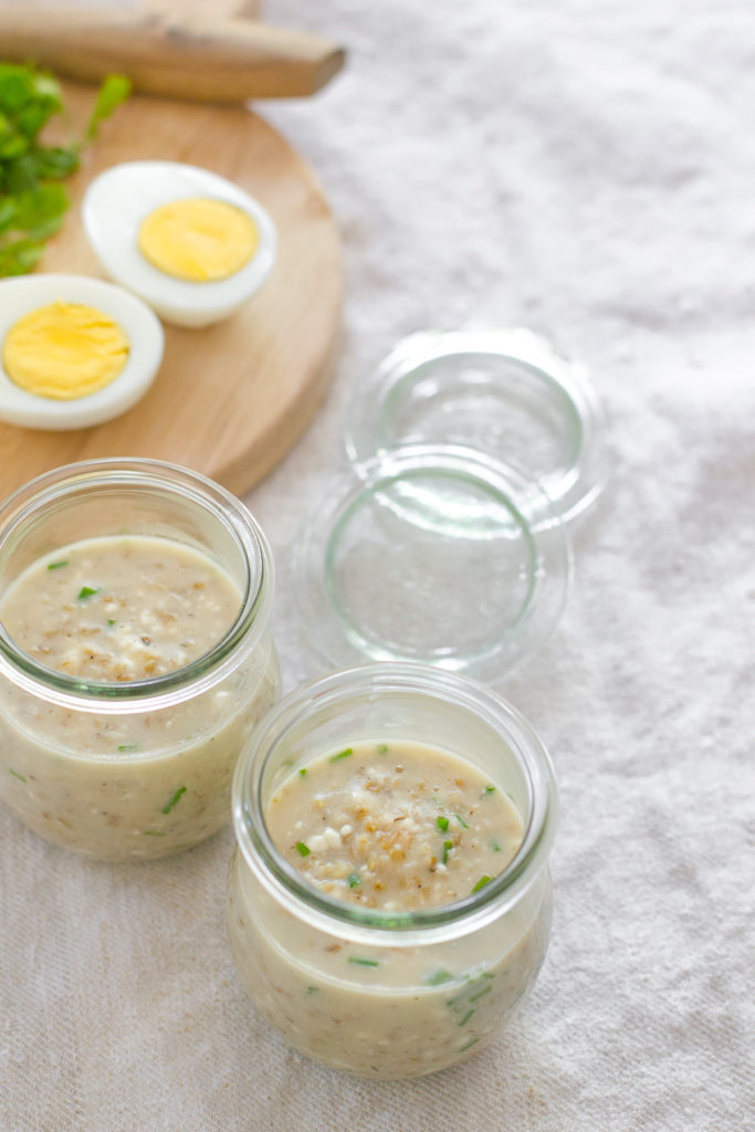 These Portable Savory Cheesy Oats are a budget-friendly meal that will have you skipping the morning drive thru. An on-the-go breakfast for the whole family made with steel cut oats, cottage cheese, and hard boiled eggs in about 30 minutes.