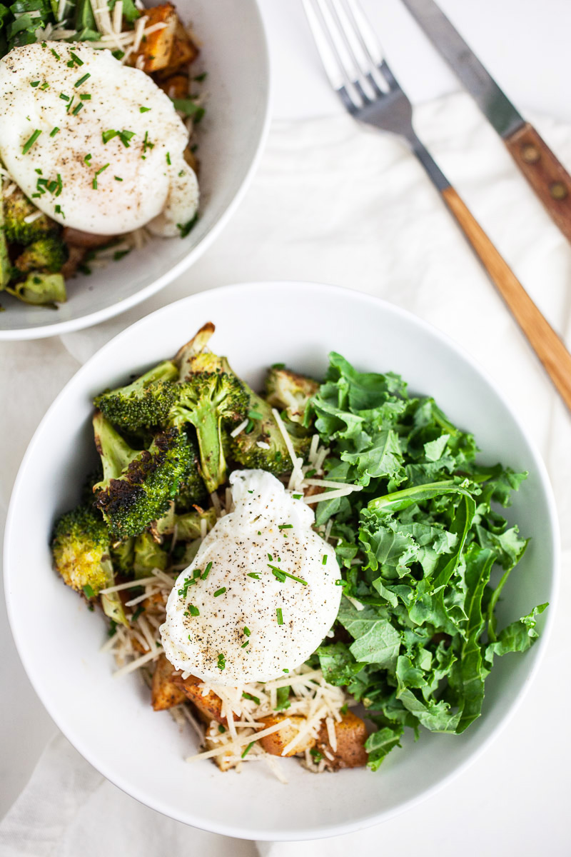 Roasted Potato Kale Egg Bowl: A Cheap Healthy Meal