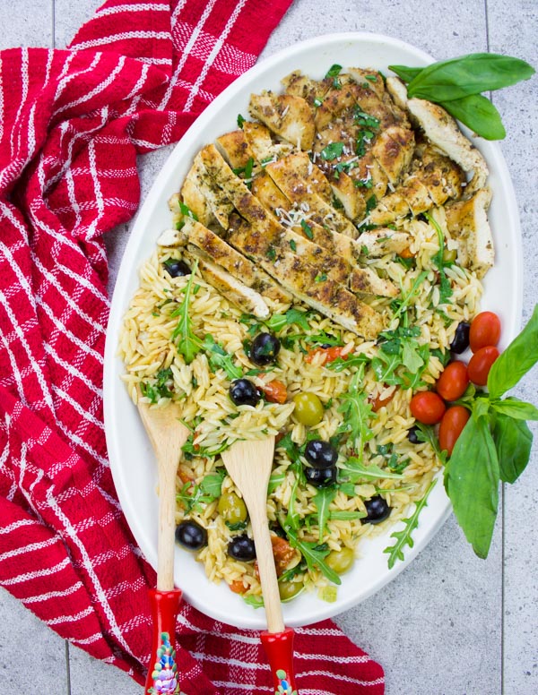 When you're looking for a healthy weeknight dinner that has it all, try this Mediterranean Orzo Pasta Salad with Grilled Chicken. This cheap healthy meal following the Mediterranean Diet comes together in 30 minutes.