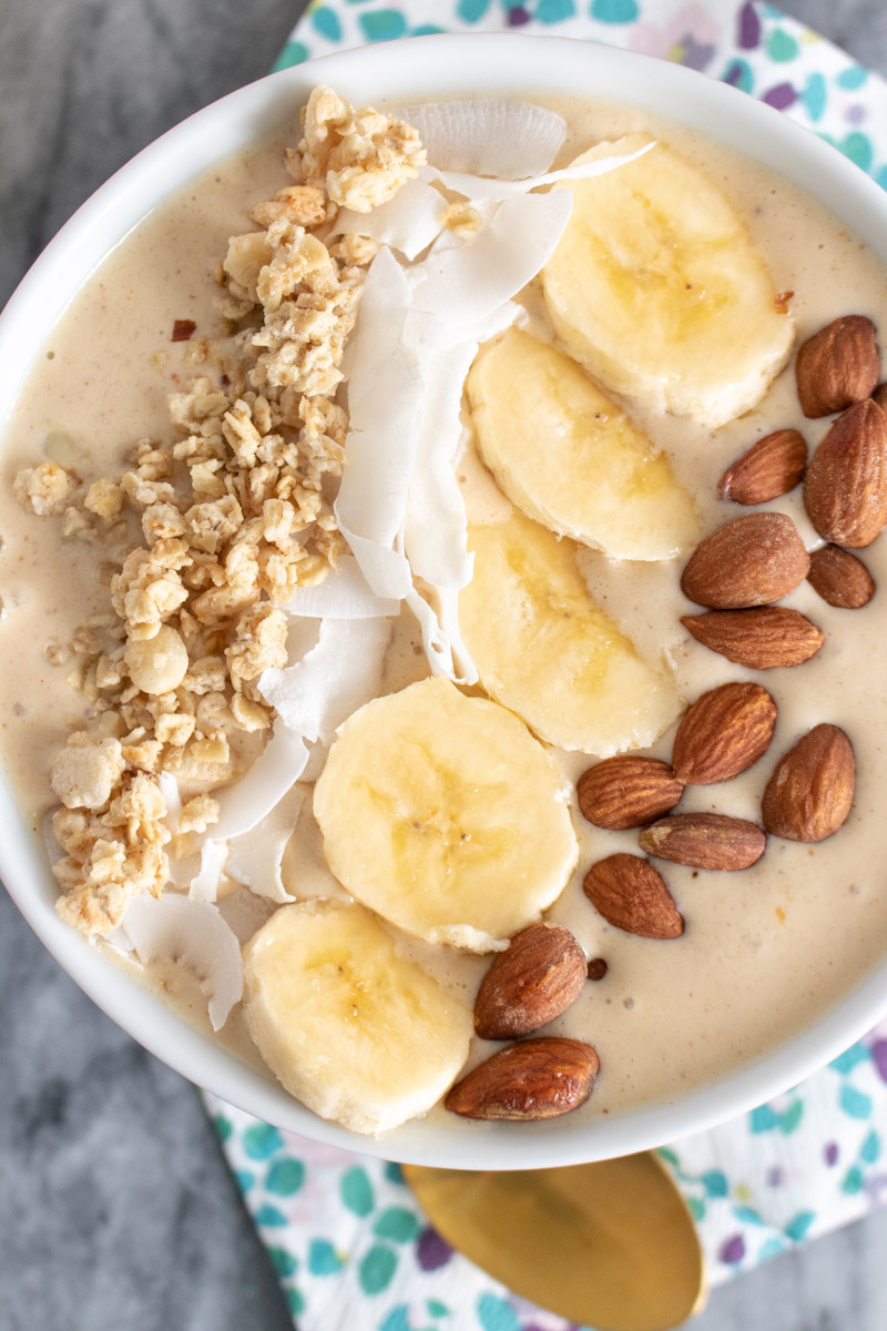 If you're looking for a protein-packed breakfast that's a super easy morning meal, this Peanut Butter Banana Smoothie Bowl is for you! This 10-minute breakfast is simple to make and it doubles as a healthy afternoon snack when hunger hits.