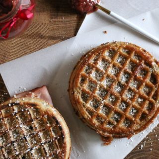 Love waffles? Think they're just for breakfast? Think again because these five simple dinner waffle recipes are about to reshape the way you see this classic breakfast food. From chili, to avocado toast, to savory sandwiches and more, we're not waffling over our feelings for this versatile comfort food.