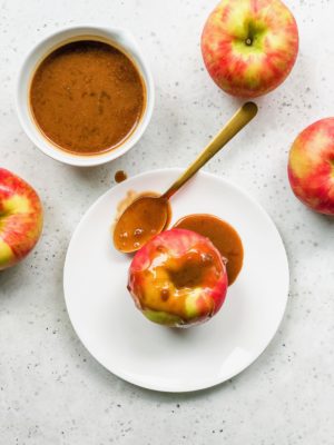 Date-Sweetened Vegan Caramel Apples are a healthy afternoon snack. The dairy-free caramel sauce is ready in 15 minutes with 6 wholesome ingredients. A healthier classic to a traditional fall flavors dessert.