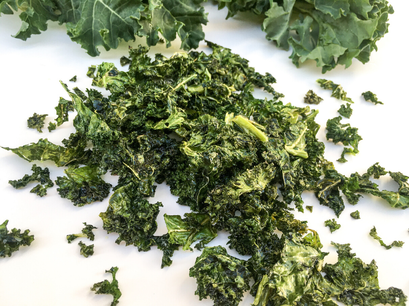 How to Make Microwave Kale Chips: a Healthy Salty Snack Fast